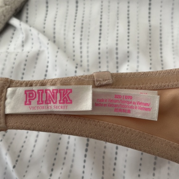 Strapless VS Pink Bra - Picture 3 of 3